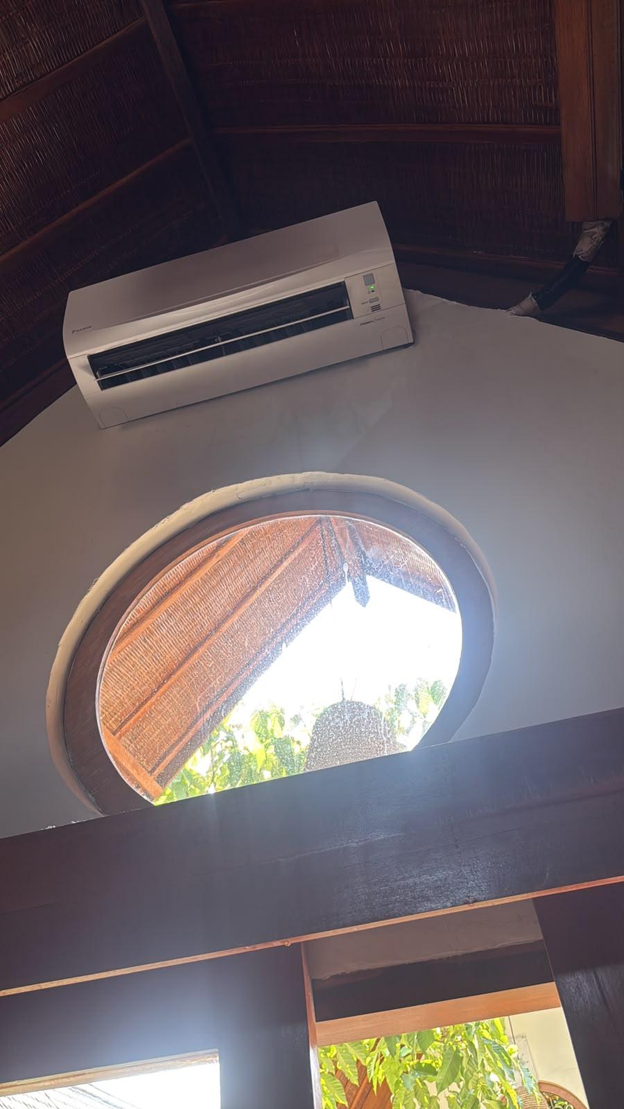 Pengecekan tekanan freon AC